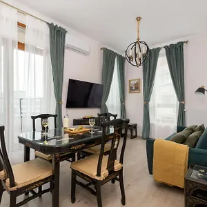 Aleja Solidarnosci 60b Ii By Renters Варшава